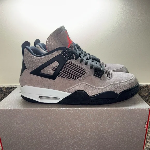 Air Jordan 4 Retro “Taupe Haze” (2021) Men’s Size 12. Worn Once. 100% Authentic!